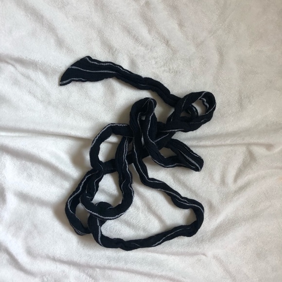 SOLD ON INSTA - Picture 4 of 6